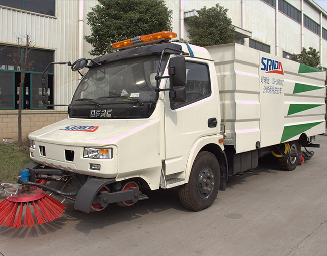 XS-3801FZ公铁两用清扫车